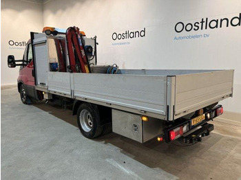 Utilitaire plateau Iveco Daily 35C16 Flatbed + Crane HMF 252 T2: photos 5