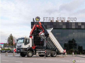 Camion benne IVECO Trakker
