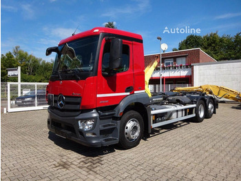 Camion ampliroll MERCEDES-BENZ Antos 2532