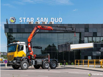 Camion grue MERCEDES-BENZ Arocs 3345