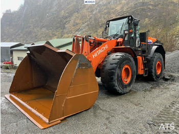 Chargeuse sur pneus HITACHI