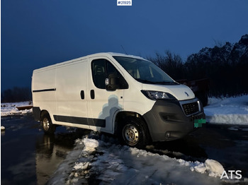 Fourgon utilitaire PEUGEOT Boxer