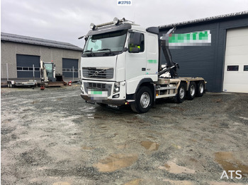 Camion ampliroll VOLVO FH16