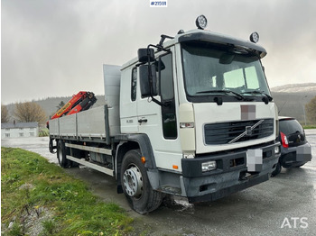 Camion grue VOLVO