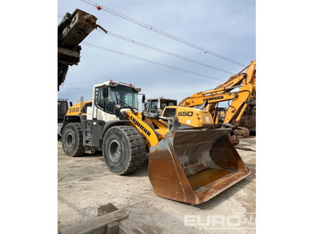 Chargeuse sur pneus LIEBHERR L 556