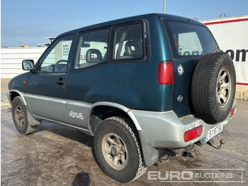 SUV 1995 Nissan Terrano II: photos 3