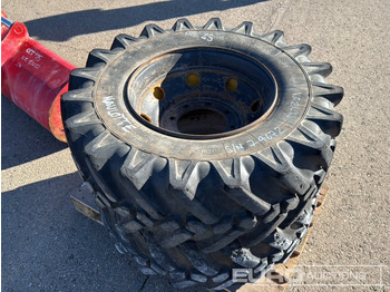 Pneu Michelin 15R 22.5XF Tyres & Rim to suit Haulotte HA20/25 (2 of): photos 2