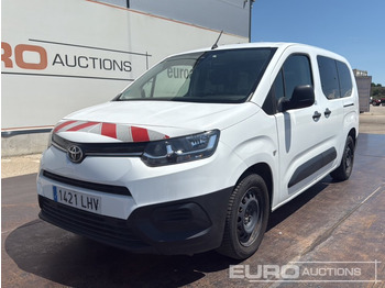 Véhicule utilitaire TOYOTA Proace