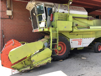 Moissonneuse-batteuse CLAAS Dominator