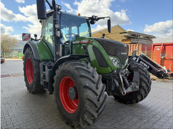 Tracteur agricole FENDT 718 Vario