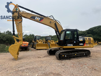 Pelle sur chenille CATERPILLAR 320DL