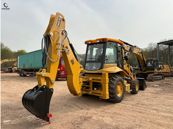 Tractopelle JCB 3CX: photos 4