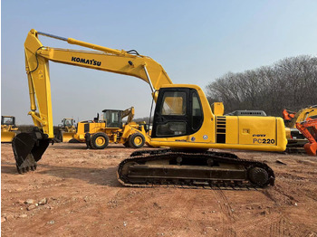 Pelle sur chenille KOMATSU PC220-6