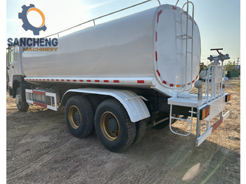 SINOTRUK HOWO 370HP 6x4 Water Tank Truck — crédit-bail SINOTRUK HOWO 370HP 6x4 Water Tank Truck: photos 5