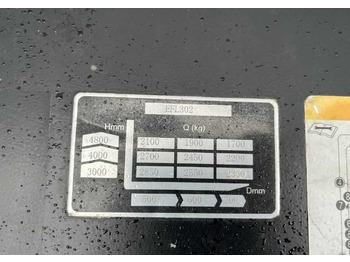 Chariot élévateur électrique EP Equipment EFL302: photos 5