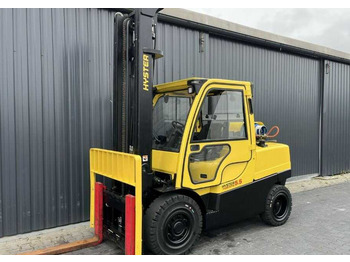 Chariot élévateur à gaz HYSTER