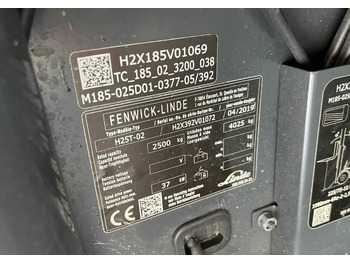 Chariot élévateur à gaz Linde H25T-02: photos 4 Chariot élévateur à gaz Linde H25T-02: photos 4