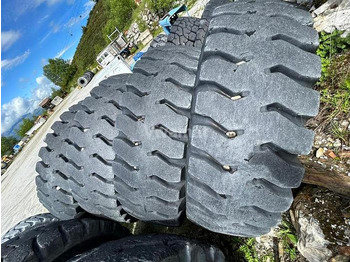 Pneus et jantes BRIDGESTONE