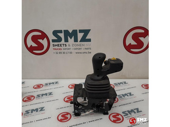 Cabine et intérieur CATERPILLAR