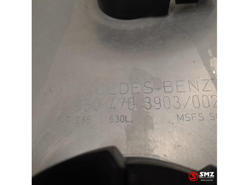 Réservoir de carburant pour Camion Mercedes-Benz Occ brandstoftank 630L + brandstofniveausensor Mer: photos 5