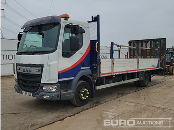 Camion plateau DAF