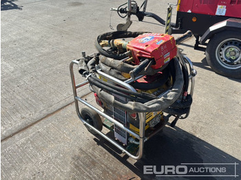 Travaux routiers 2016 Atlas Copco LR13-30: photos 4
