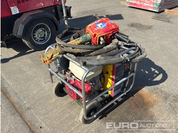 Travaux routiers 2016 Atlas Copco LR13-30: photos 3
