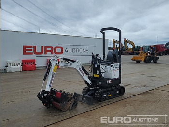 Mini pelle BOBCAT E10