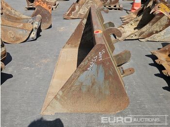 Godet 60" Loading Bucket to suit Telehandler: photos 2 Godet 60" Loading Bucket to suit Telehandler: photos 2