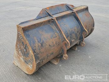 Godet 70" Loading Bucket to suit Telehandler: photos 3
