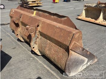 Godet 92" Loading Bucket to suit Manitou Telehandler: photos 4 Godet 92" Loading Bucket to suit Manitou Telehandler: photos 4