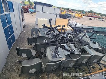 L'équipement de construction Chairs, Table, Lockers: photos 4