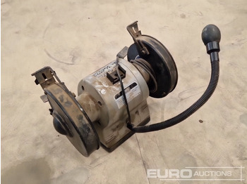 L'équipement de construction Draper550w 240 Volt Bench Grinder: photos 3
