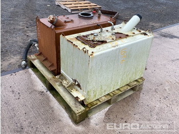 L'équipement de construction Hydraulic & Fuel Tank (2 of): photos 3