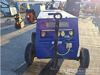 Groupe électrogène Twin Axle Welder Generator, Perkins Engine: photos 2 Groupe électrogène Twin Axle Welder Generator, Perkins Engine: photos 2