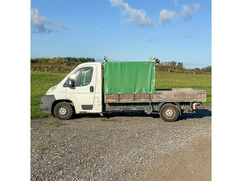Camion plateau FIAT Ducato