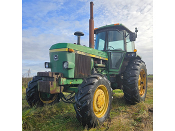 Tracteur agricole JOHN DEERE 40 Series