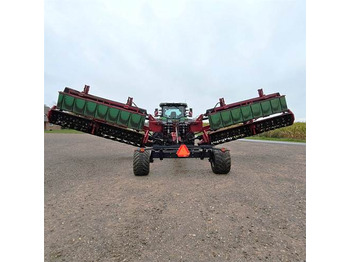 Matériel de fenaison KONGSKILDE