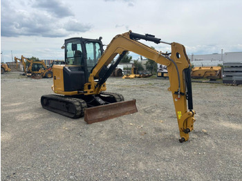 CAT 305 — crédit-bail CAT 305: photos 1