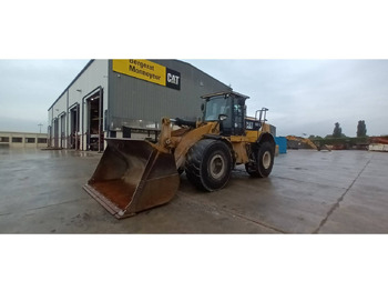 Chargeuse sur pneus CATERPILLAR 966K