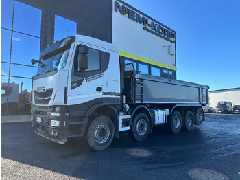 Camion benne IVECO X-WAY
