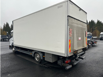 Mercedes-Benz Atego 818  — crédit-bail Mercedes-Benz Atego 818: photos 2