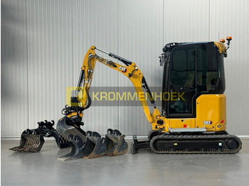 Mini pelle CATERPILLAR 302