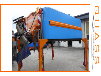 Epandeur de sable UNIMOG