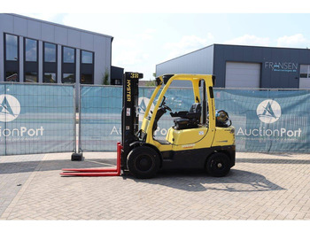 Chariot élévateur à gaz HYSTER
