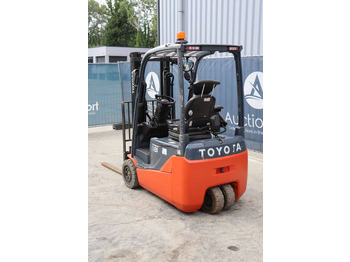 Chariot élévateur électrique Toyota 8FBEK18T: photos 4 Chariot élévateur électrique Toyota 8FBEK18T: photos 4