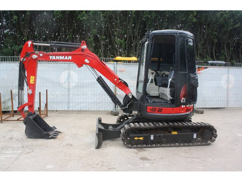 Pelle sur chenille YANMAR VIO 35