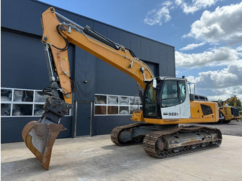 Pelle sur chenille LIEBHERR R 922