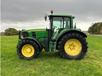 Tracteur agricole JOHN DEERE 6930