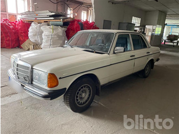 Voiture MERCEDES-BENZ